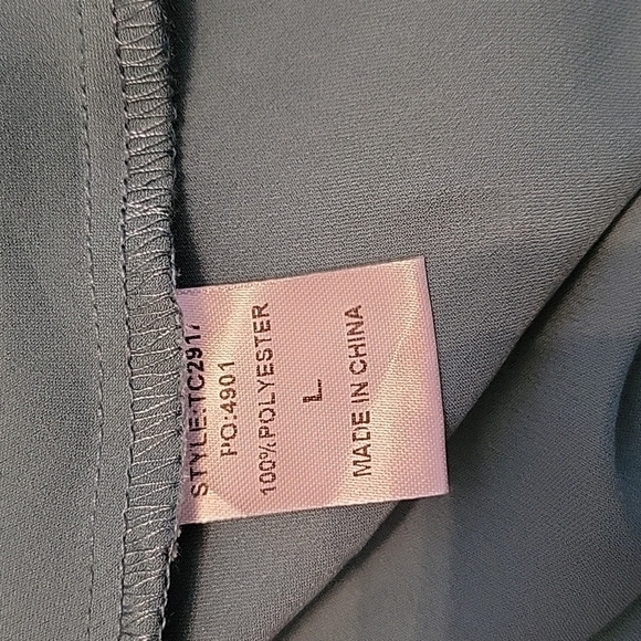 GIGIO Emerald Satin Ruffle Long Sleeve Flounce High Waist Hoco Holiday Dress - Picture 10 of 10